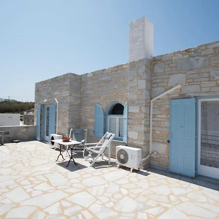 Elegant Traditional Cycladic Flat Orpheus With Balcony بيت للعطل باروس