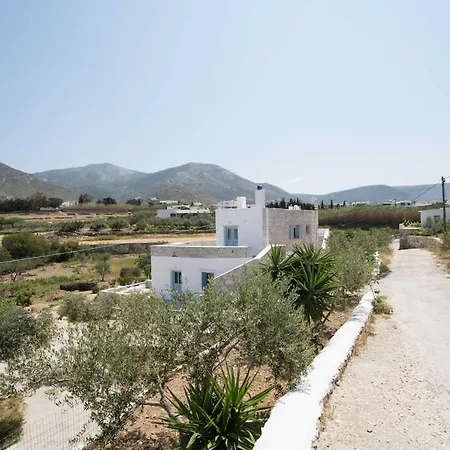 Elegant Traditional Cycladic Flat Orpheus With Balcony