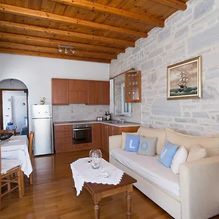 بيت للعطل Elegant Traditional Cycladic Flat Orpheus With Balcony